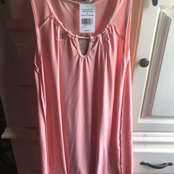 Cute dresses bundle - Picture 8 of 8